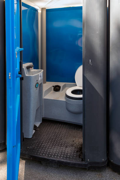 Best Handicap porta potty rental  in , WV